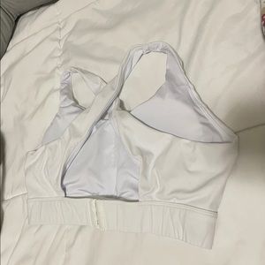 NVGTN white reveal bra